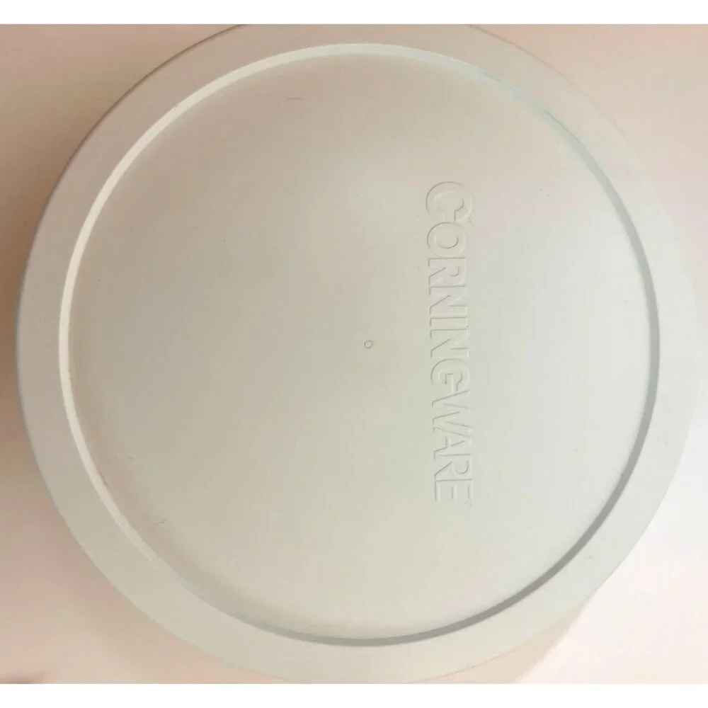 CorningWare French White 1.5 Qt Stoneware Casserole Dish‎ Lid + refrigerator lid